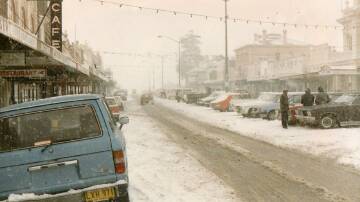 Grey Street blanketed in snow in 1984. Picture supplied. 