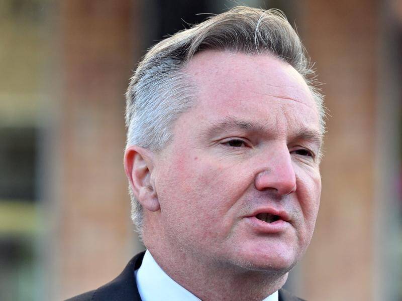 Energy minister Chris Bowen says the code will secure more gas at reasonable prices for Australians. (Mick Tsikas/AAP PHOTOS)